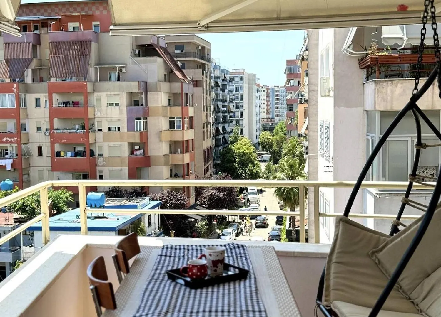 Retro Blossom Apartment Tirana